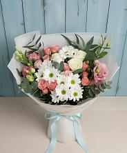 Букет цветов из:  Розы, Лизиантусы и Хризантемы в Князе-Волконском