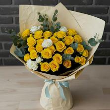 Букет цветов из:  Розы в Князе-Волконском