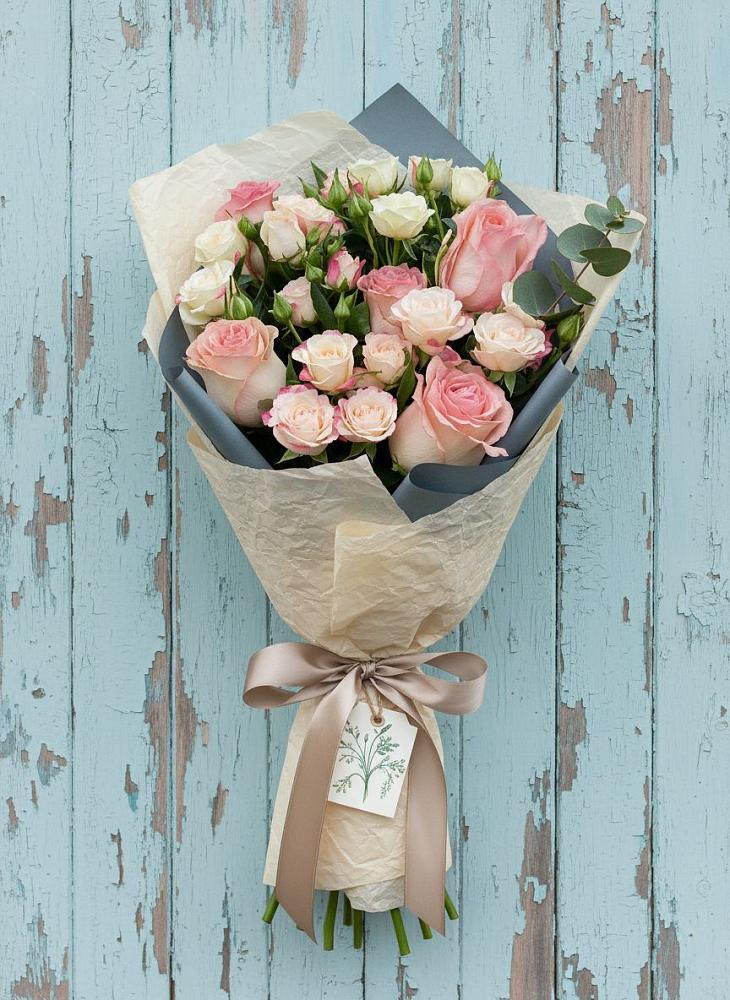 Букет цветов из: Розы в Князе-Волконском