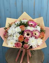 Букет цветов из:  Розы, Герберы и Хризантемы в Князе-Волконском