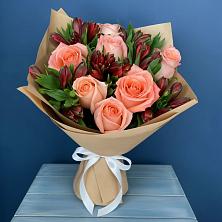 Букет цветов из:  Розы и Альстромерии в Князе-Волконском