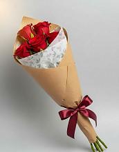 Букет цветов из:  Розы в Князе-Волконском