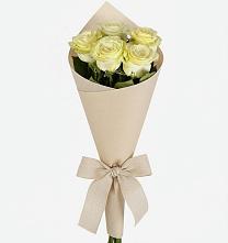 Букет цветов из:  Розы в Князе-Волконском