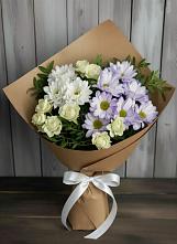 Букет цветов из:  Хризантемы и Розы в Князе-Волконском