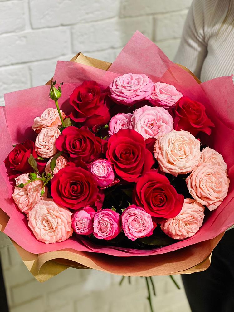 Букет цветов из: Розы в Князе-Волконском