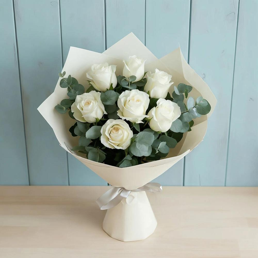Букет Белые розы в Эвкалипте в Князе-Волконском