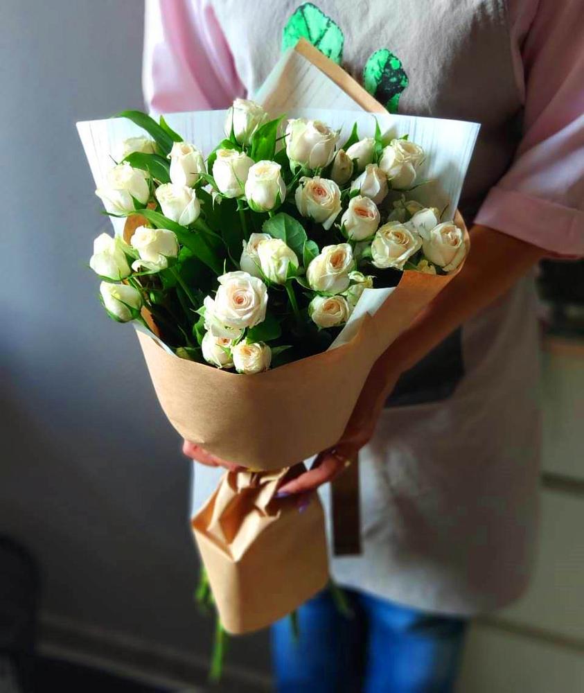 Букет цветов из: Розы в Князе-Волконском