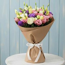 Букет цветов из:  Лизиантусы в Князе-Волконском