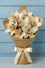 Букет цветов из:  Орхидеи и Розы в Князе-Волконском