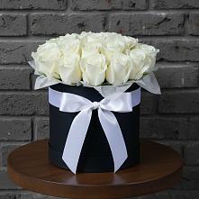 Цветочная композиция из Розы в шляпной коробке в Князе-Волконском